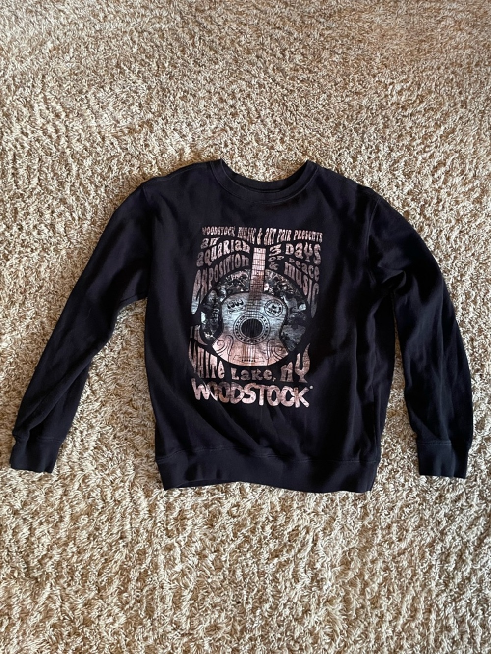 Woodstock Sweatshirt Size M